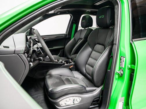 2026 Porsche Macan GTS