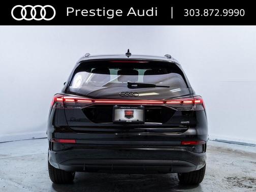 2025 Audi Q4 e-tron 55 quattro Premium