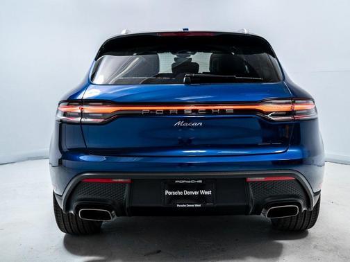 2026 Porsche Macan Base