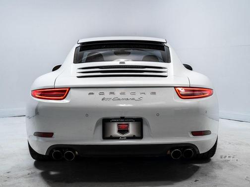 2016 Porsche 911 Carrera S