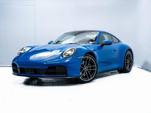 2025 Porsche 911 Carrera