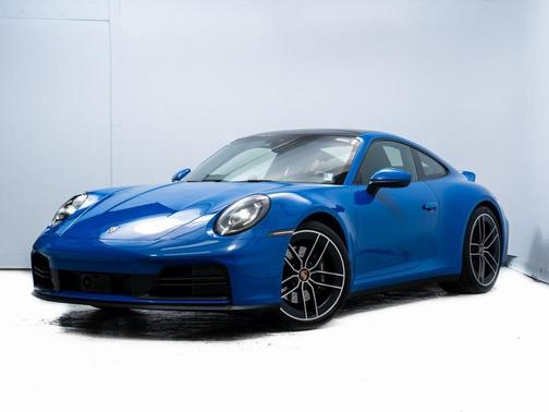 2025 Porsche 911 Carrera