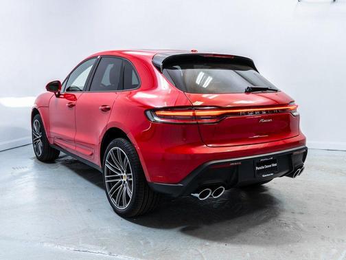 2025 Porsche Macan 