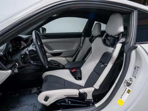 2023 Porsche 911 GT3