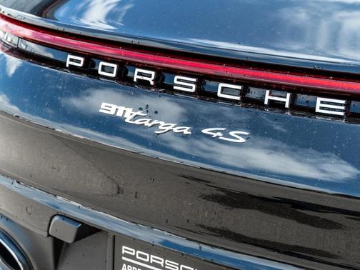 2021 Porsche 911 Targa 4S