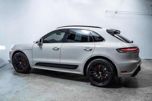 2025 Porsche Macan GTS