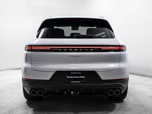 2026 Porsche Cayenne Base