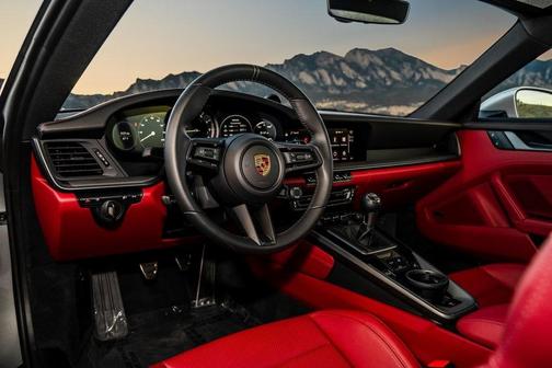 2024 Porsche 911 Carrera S