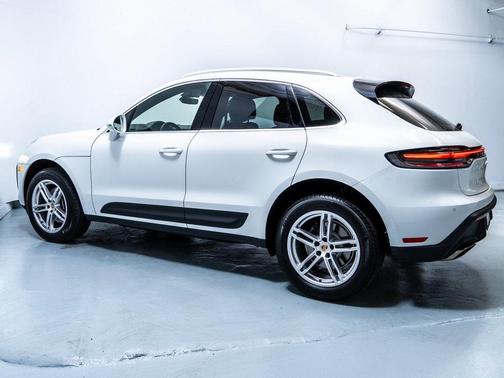 2024 Porsche Macan