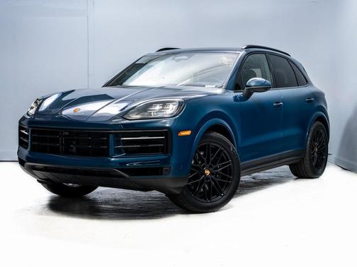 2026 Porsche Cayenne Base