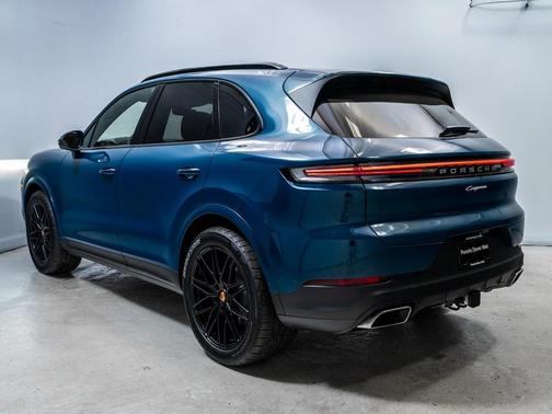 2026 Porsche Cayenne Base