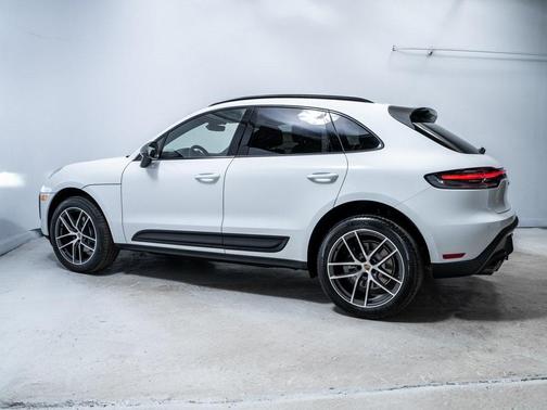 2026 Porsche Macan T