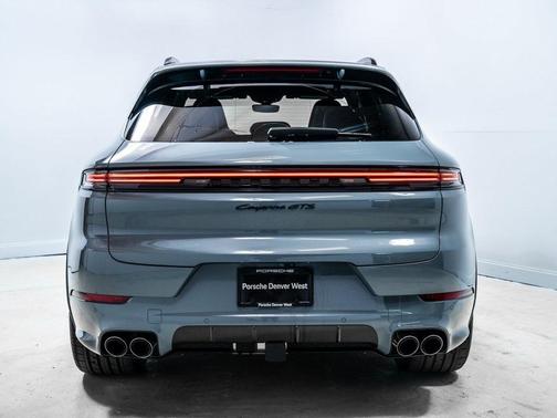 2026 Porsche Cayenne GTS