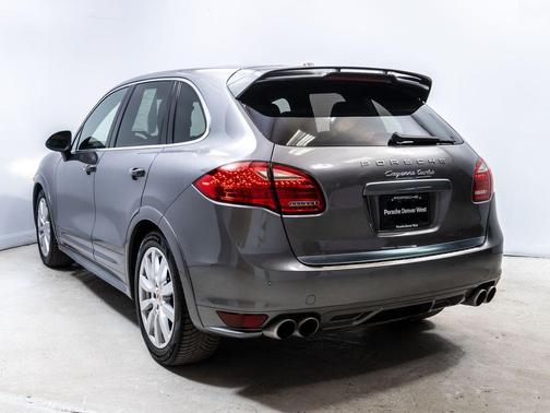 Gray 2014 Porsche Cayenne Turbo