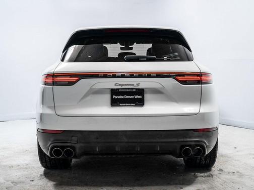 2020 Porsche Cayenne S