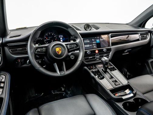 2026 Porsche Macan T