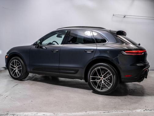 Volcano Grey Metallic 2023 Porsche Macan