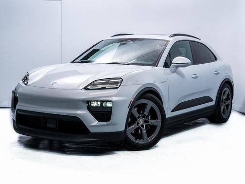 2025 Porsche Macan 4