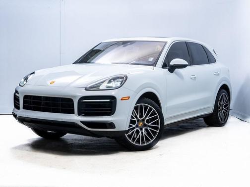 2023 Porsche Cayenne 
