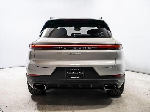 Chalk 2026 Porsche Cayenne Base