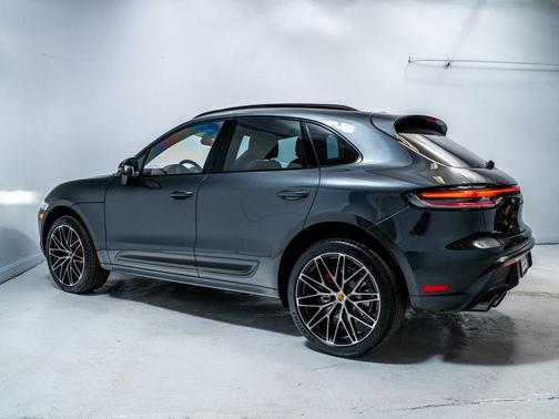 2026 Porsche Macan S