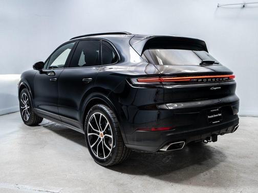 2026 Porsche Cayenne Base