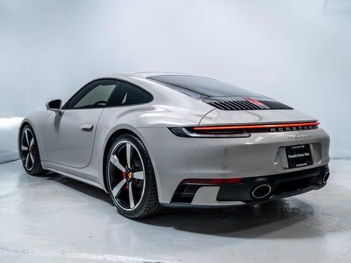 2023 Porsche 911 