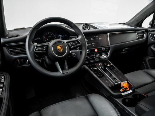 2026 Porsche Macan GTS