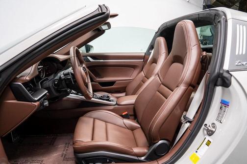 2024 Porsche 911 Targa 4S