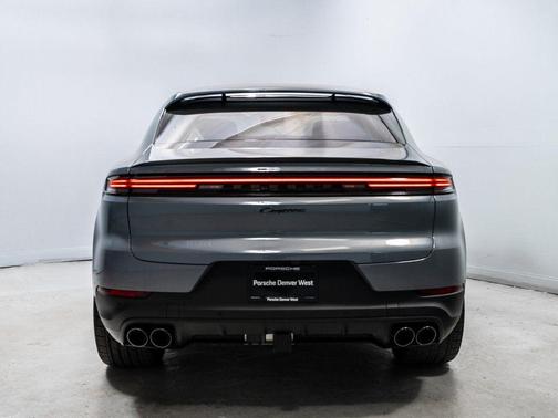 2026 Porsche Cayenne AWD