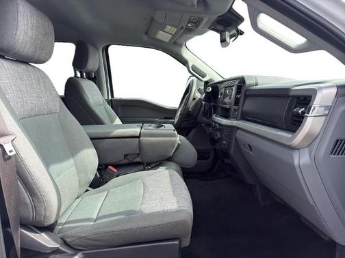 OXFORD WHITE 2023 Ford F-350 XLT