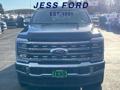 2025 Ford F-350 LARIAT SUPER DUTY