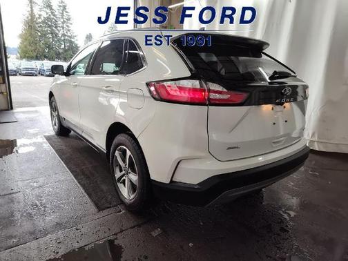 STAR WHITE 2022 Ford Edge SEL