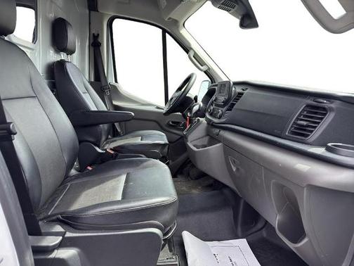 OXFORD WHITE 2024 Ford Transit-250 148 WB MEDIUM ROOF CARGO