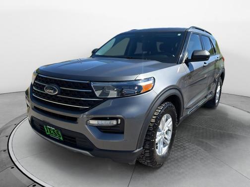 Carbonized Gray Metallic 2022 Ford Explorer XLT
