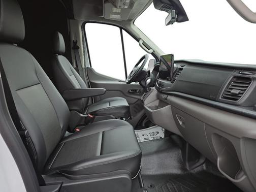 Oxford White 2026 Ford Transit-350 Base