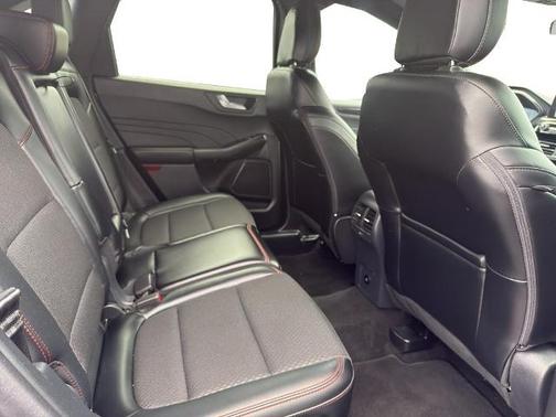 CARBONIZED GRAY METALLIC 2025 Ford Escape ST-LINE
