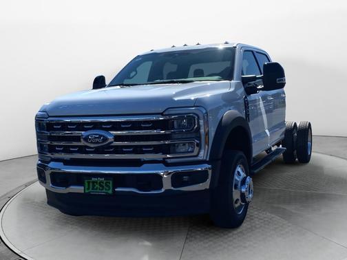 Oxford White 2026 Ford F-450 Lariat