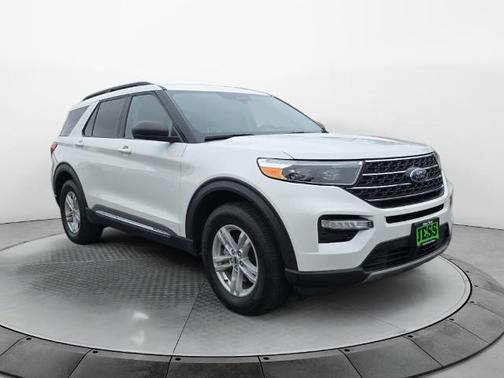 STAR WHITE MET TRI-COAT 2024 Ford Explorer XLT