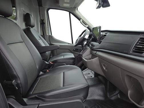 Oxford White 2026 Ford Transit-350 Base