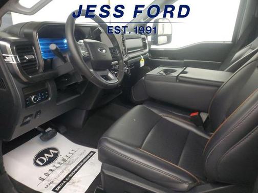 2025 Ford F-350 LARIAT SUPER DUTY