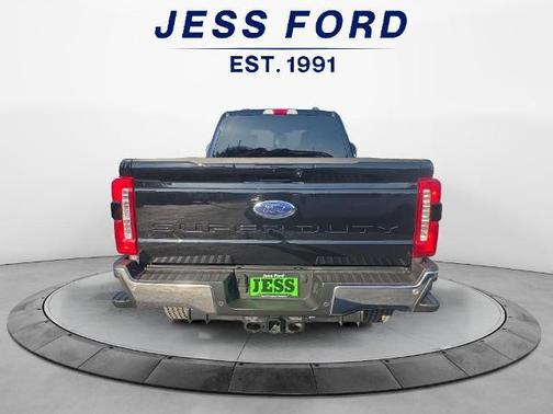 2025 Ford F-350 LARIAT SUPER DUTY