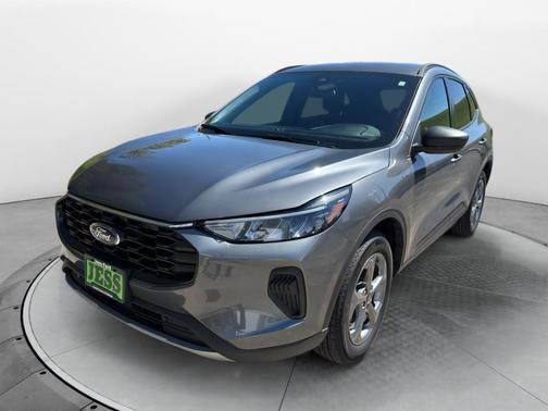 Carbonized Gray Metallic 2025 Ford Escape ST-Line