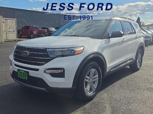 2024 Ford Explorer XLT