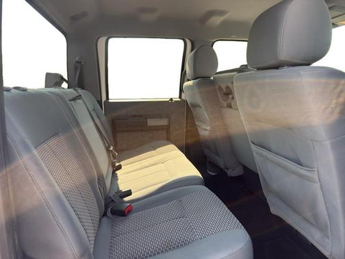 Oxford White 2016 Ford F-250 XLT