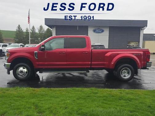 2022 Ford F-350 LARIAT SUPER DUTY