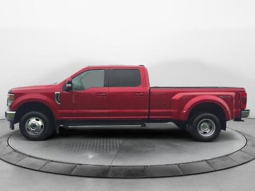 2022 Ford F-350 LARIAT SUPER DUTY