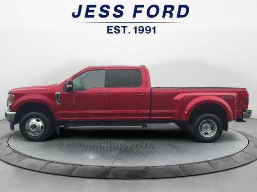 2022 Ford F-350 LARIAT SUPER DUTY