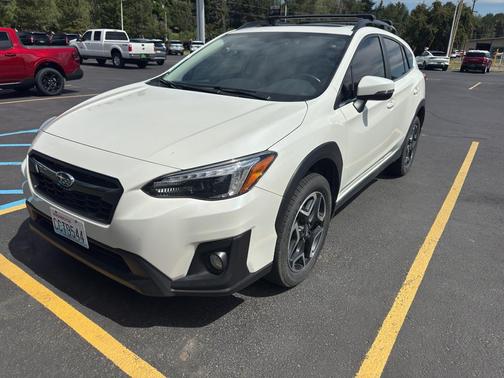 Crystal White Pearl 2019 Subaru Crosstrek 2.0i Limited