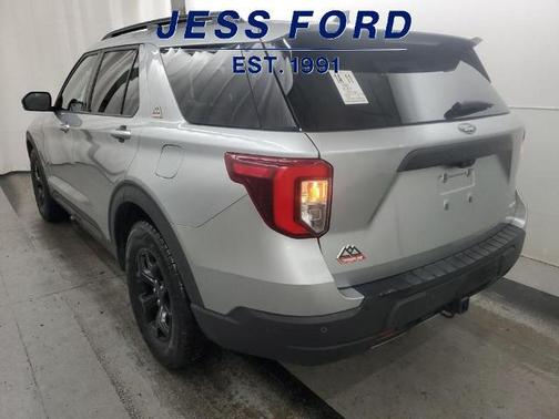 ICONIC SILVER 2024 Ford Explorer TIMBERLINE